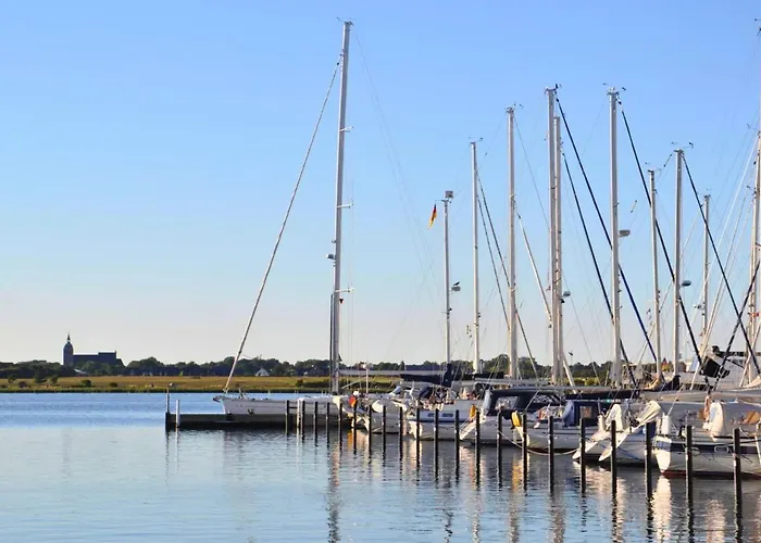 Coastal With Balcony * Burgtiefe auf Fehmarn
